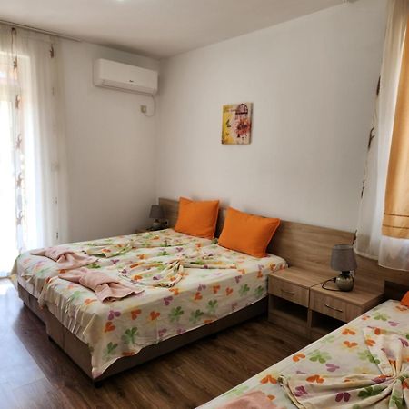 Guest House Ares Созопол Екстериор снимка