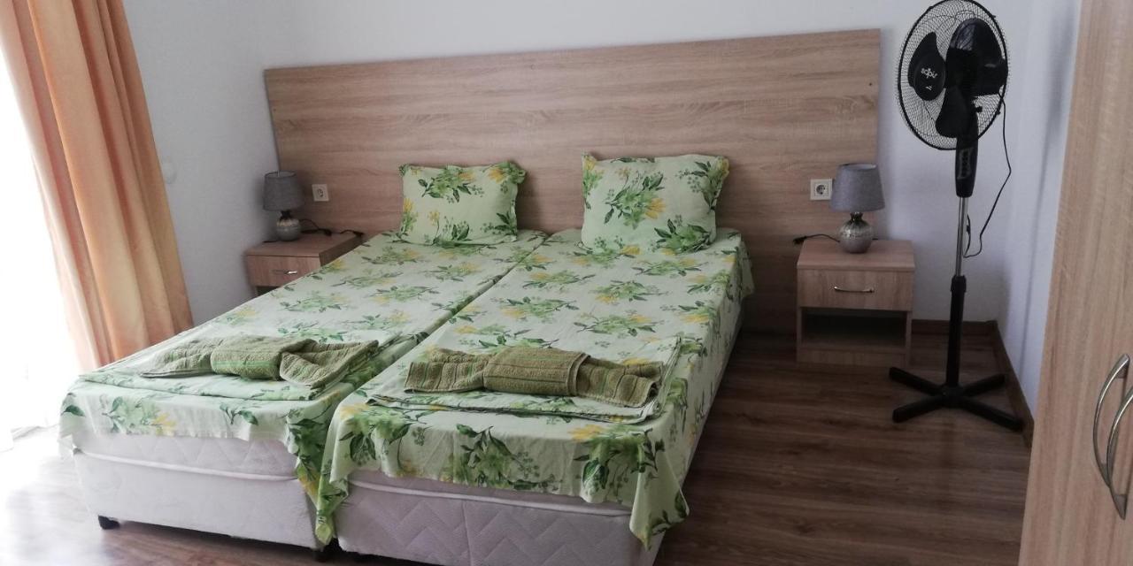 Guest House Ares Созопол Екстериор снимка